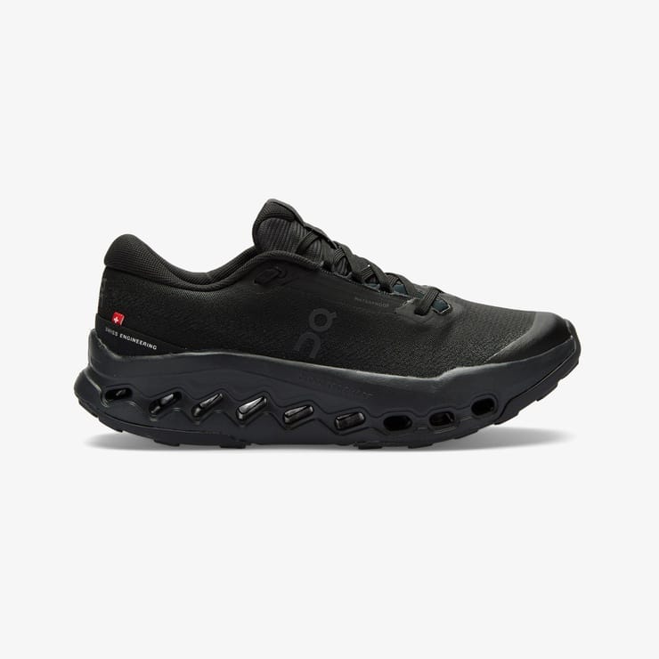 On Cloudsurfer Trail 2 Waterproof Kadın Siyah Koşu Ayakkabısı